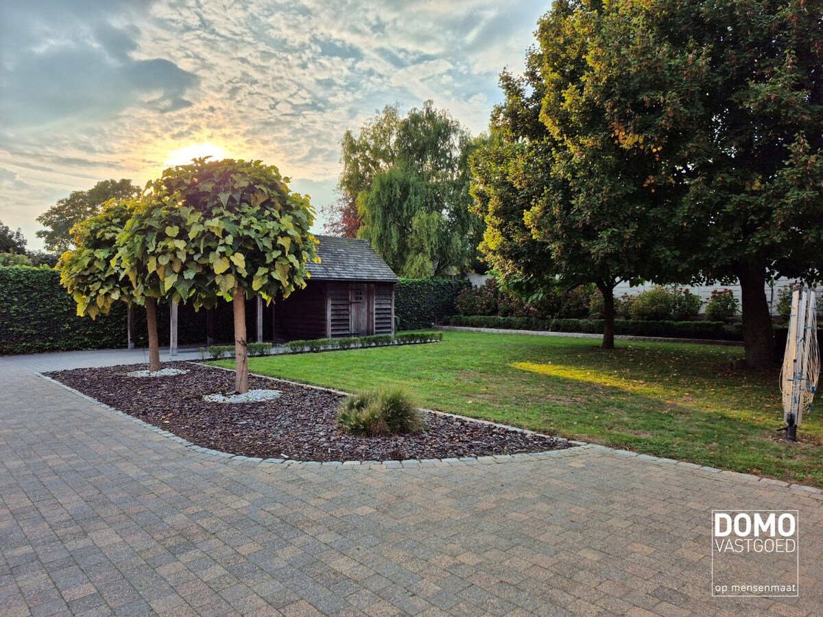 Warme gezinswoning met prachtige tuin in hartje Kortessem 