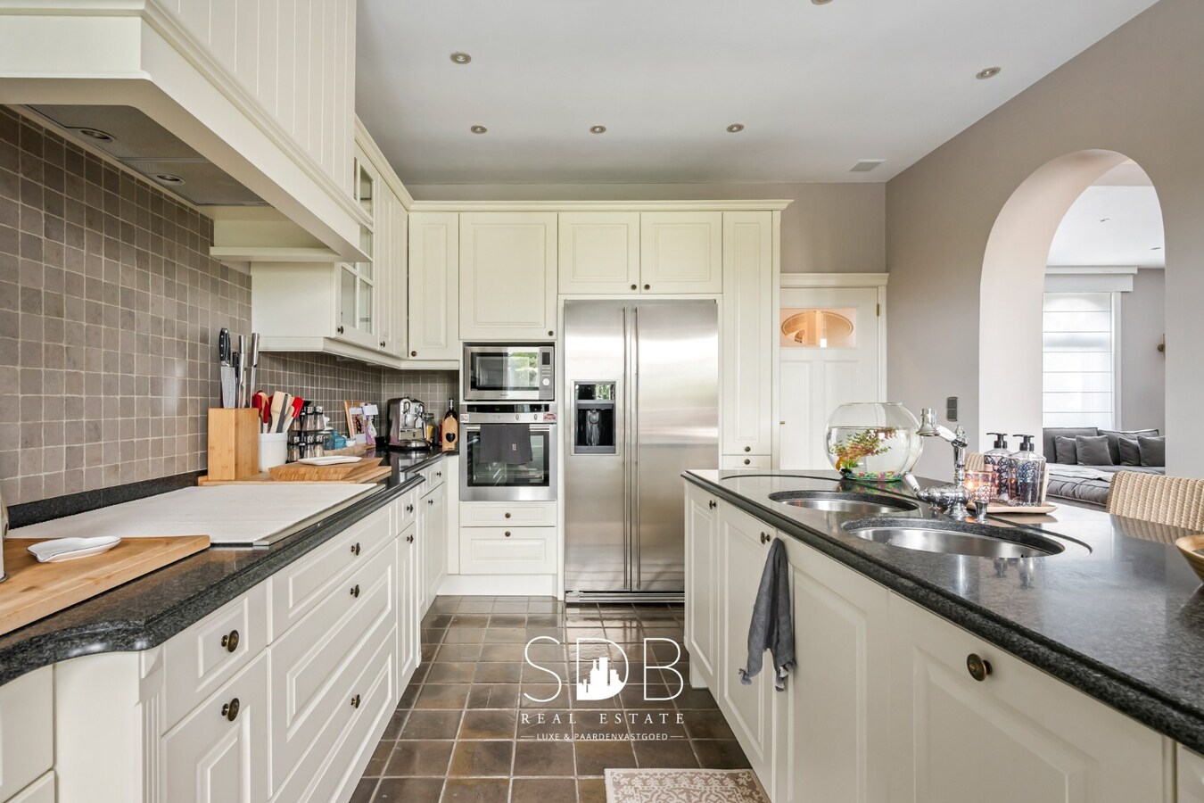 Prachtige landelijke hoeve woning met gezinstuin en graslanden op 1hectare 