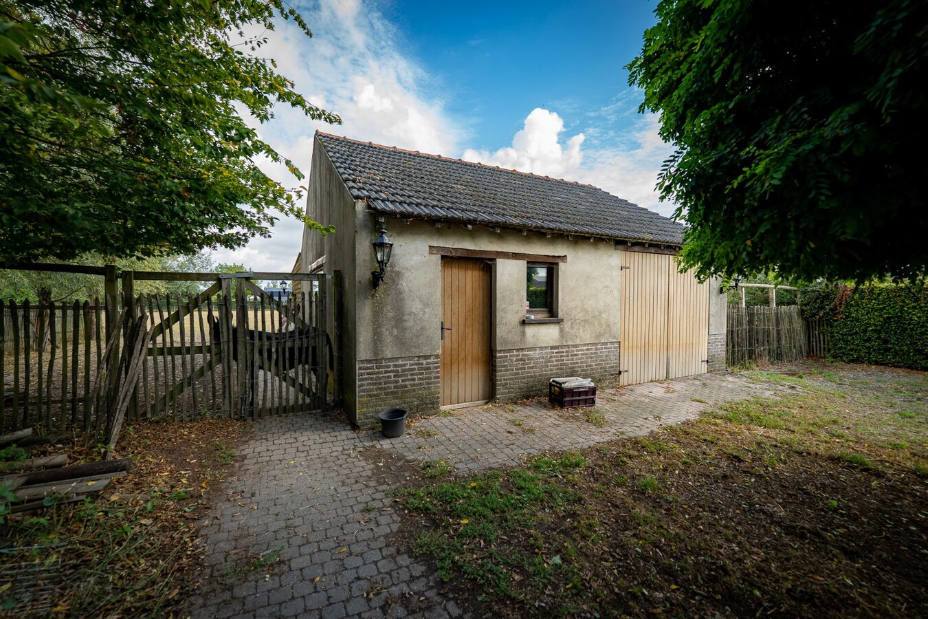 Quietly located house with a meadow of approximately 55 acres in Herk-de-Stad 