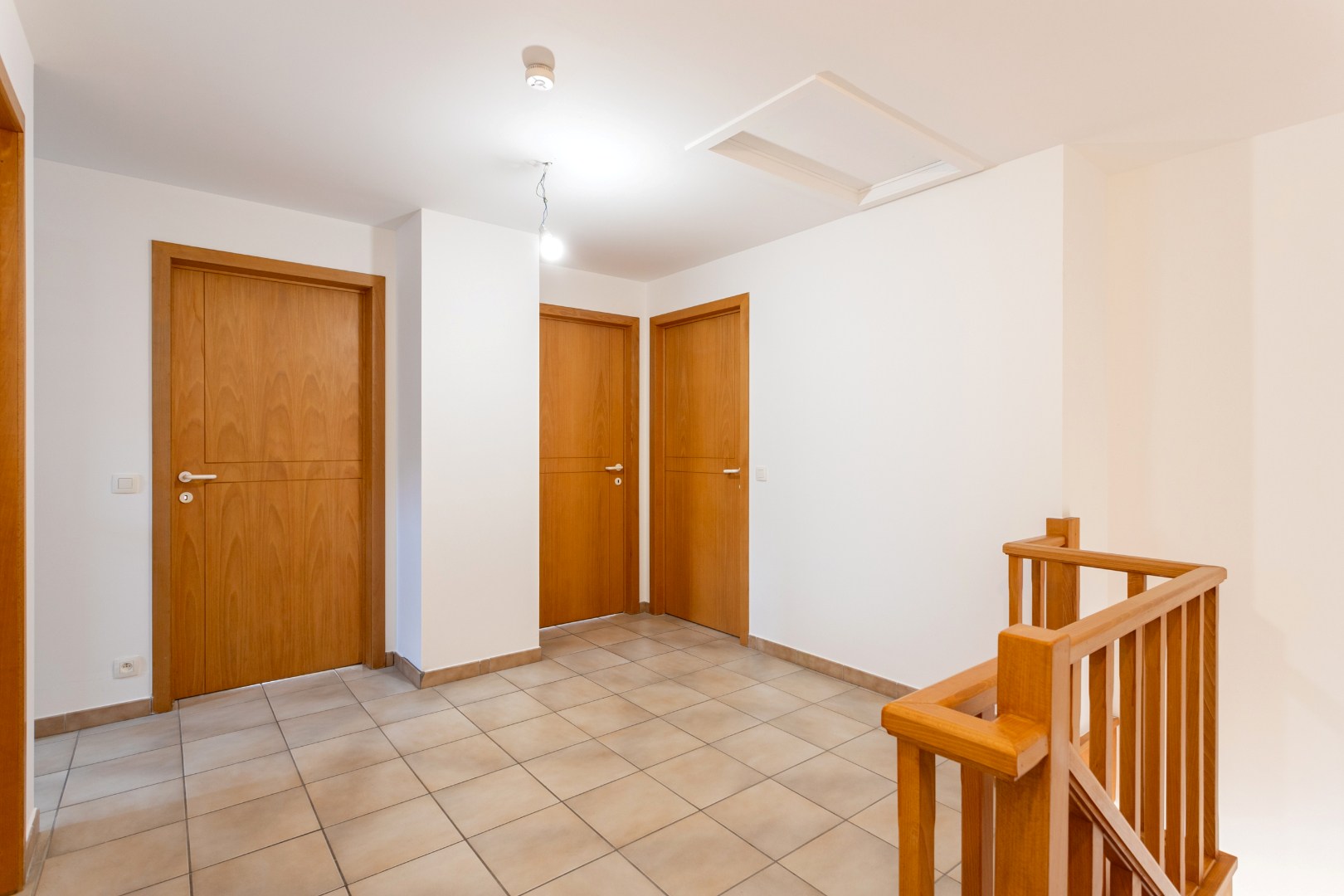 Verzorgde woning met 3 slpk, tuin en garage te Halle 