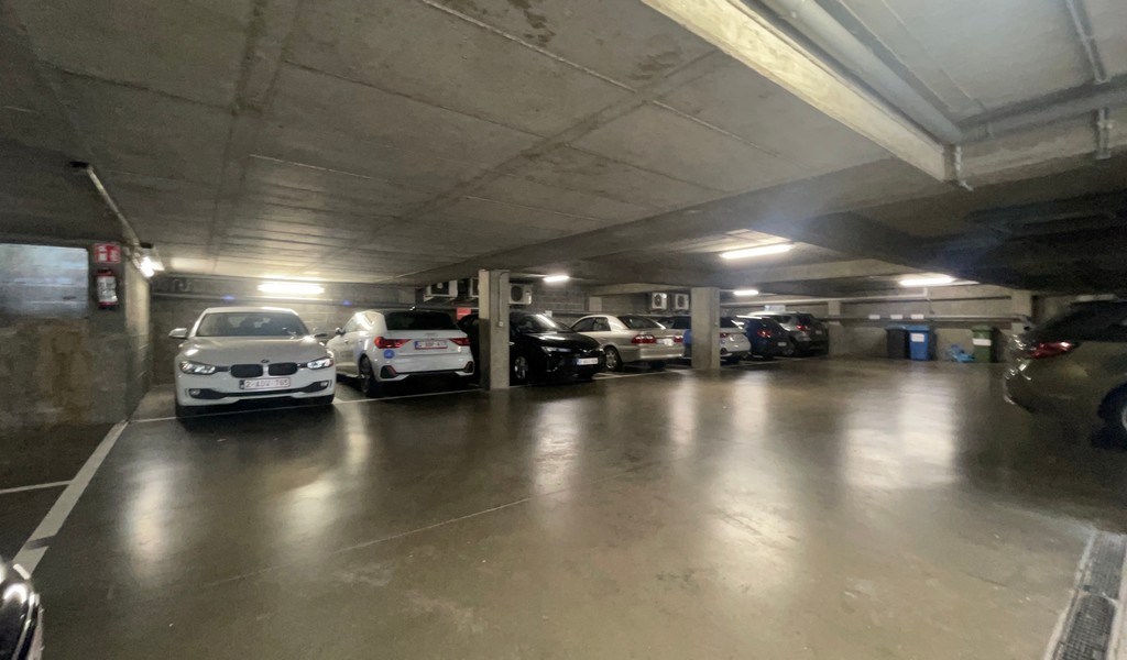 Instapklare kantoren te huur nabij Singel in Antwerpen