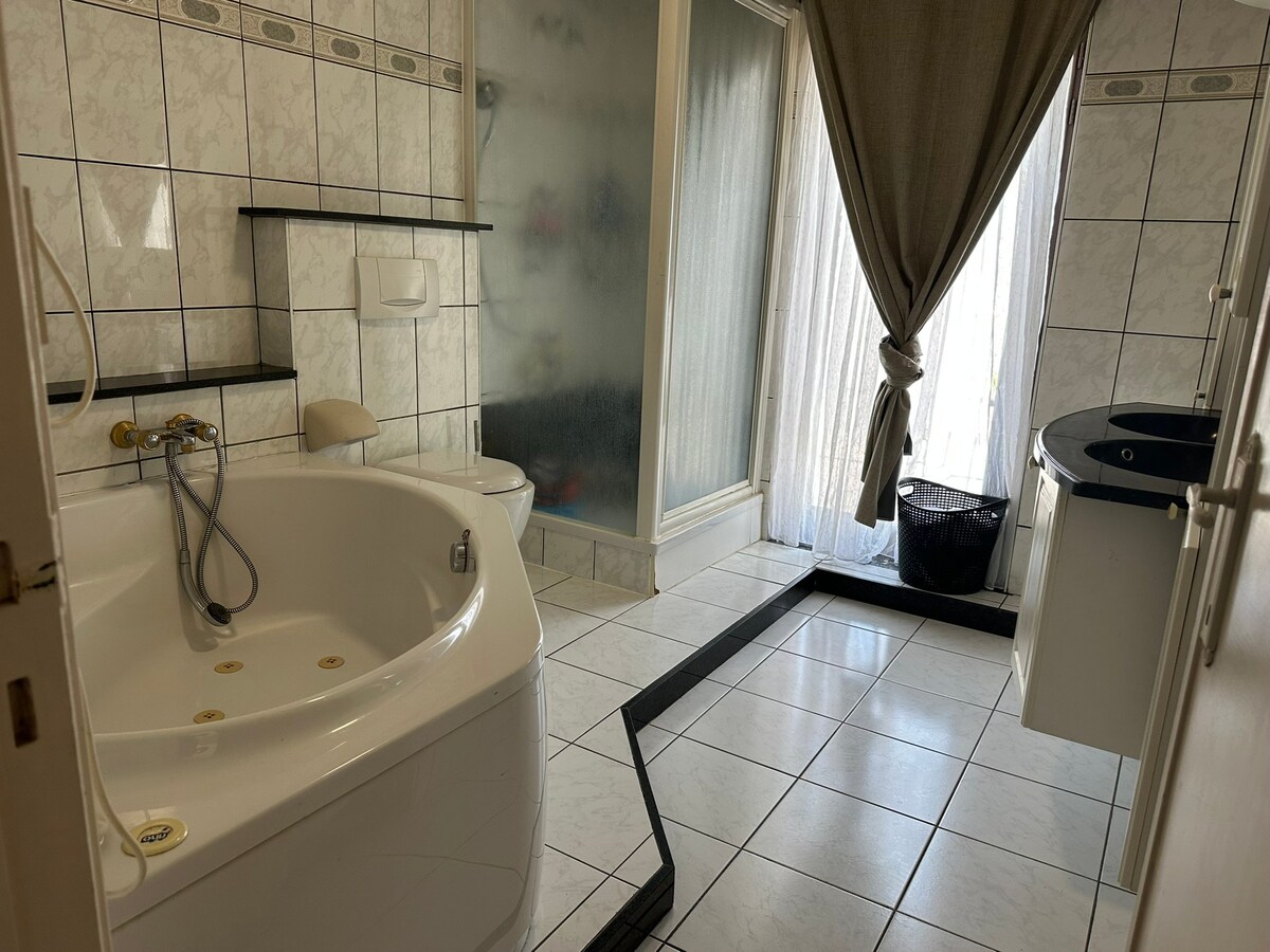 Appartement  met 2 slaapkamers en terras 