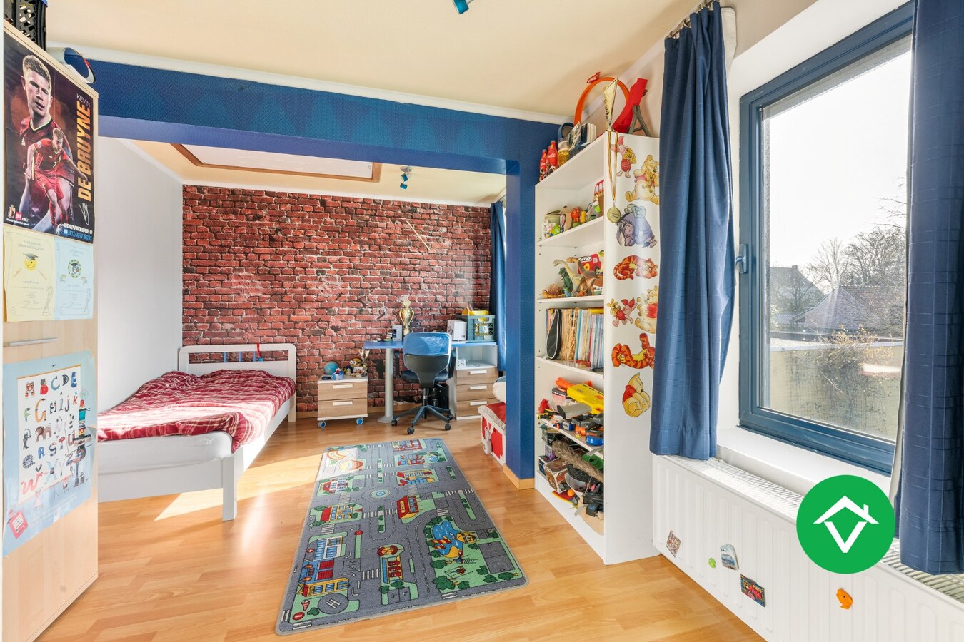 Instapklare woning met 4 slaapkamers en garage te Koekelare 