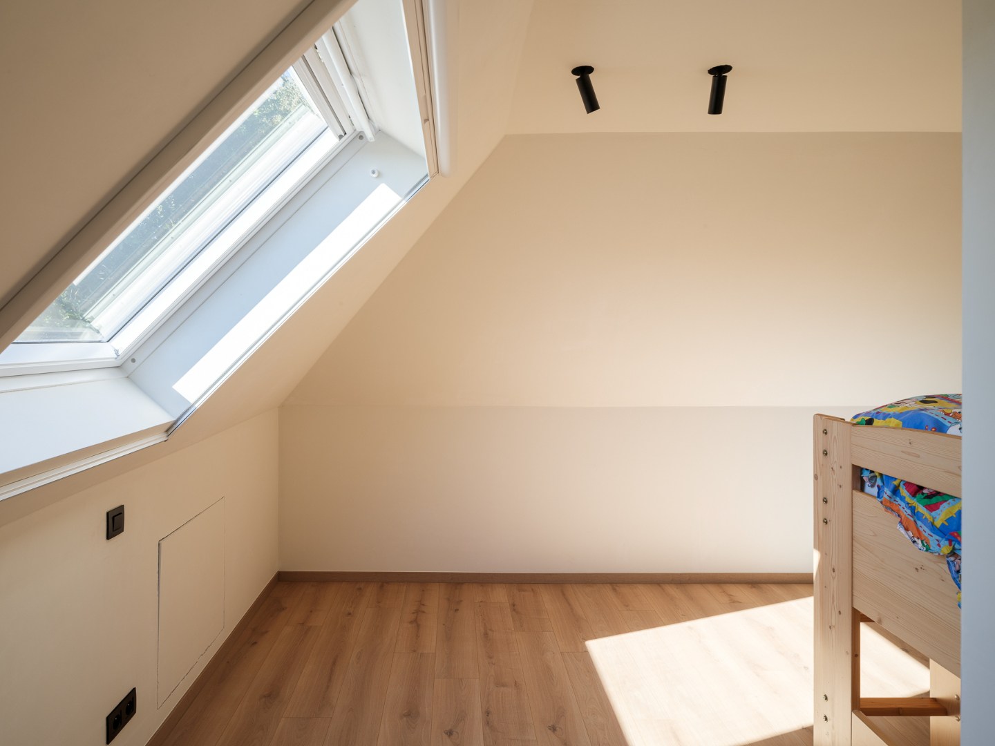 Open bebouwing met 5 slp. en tuin te Drongen 