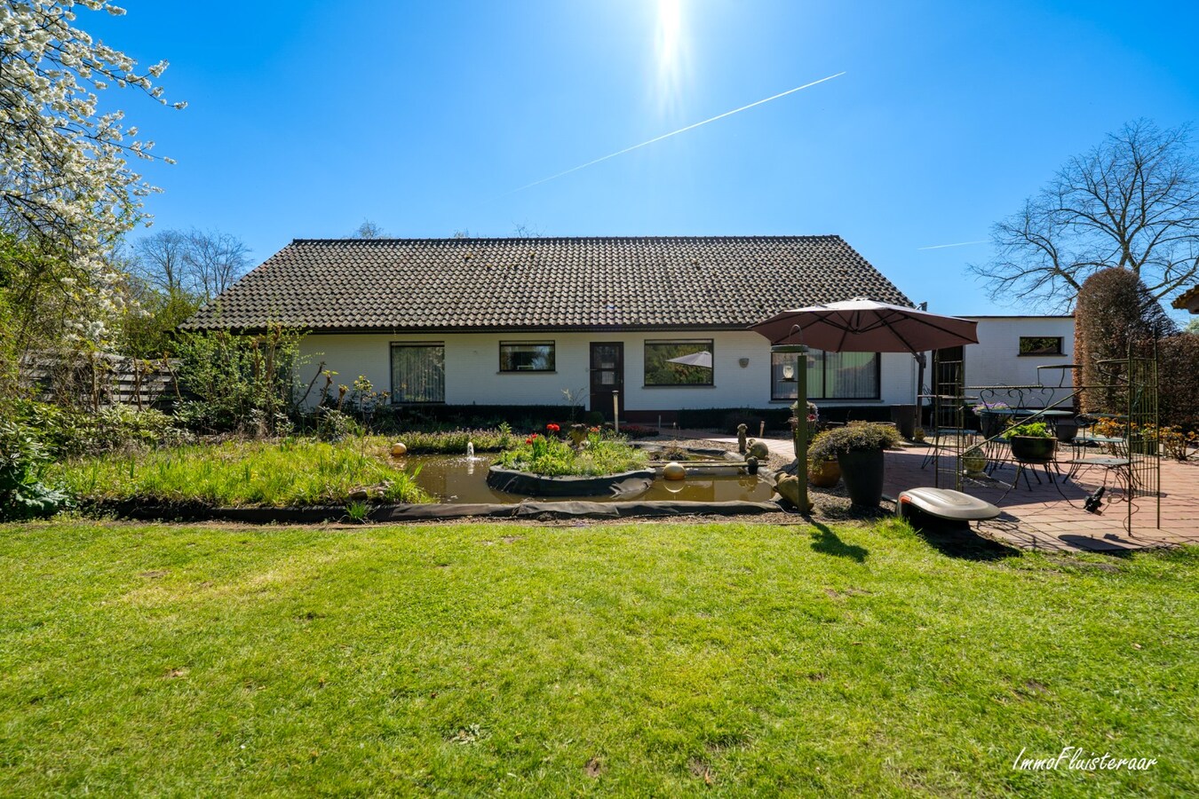 Rustig gelegen woning met bijgebouwen op ca. 3.990 m2 te Balen (Optie aankoop aanpalend weiland van ca. 8.235 m2) 