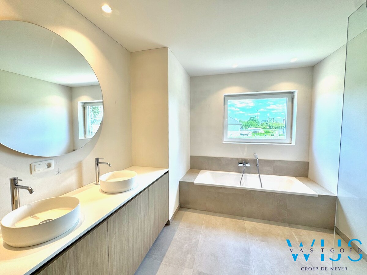 Nieuwbouw op TOPlocatie te Evergem ! 