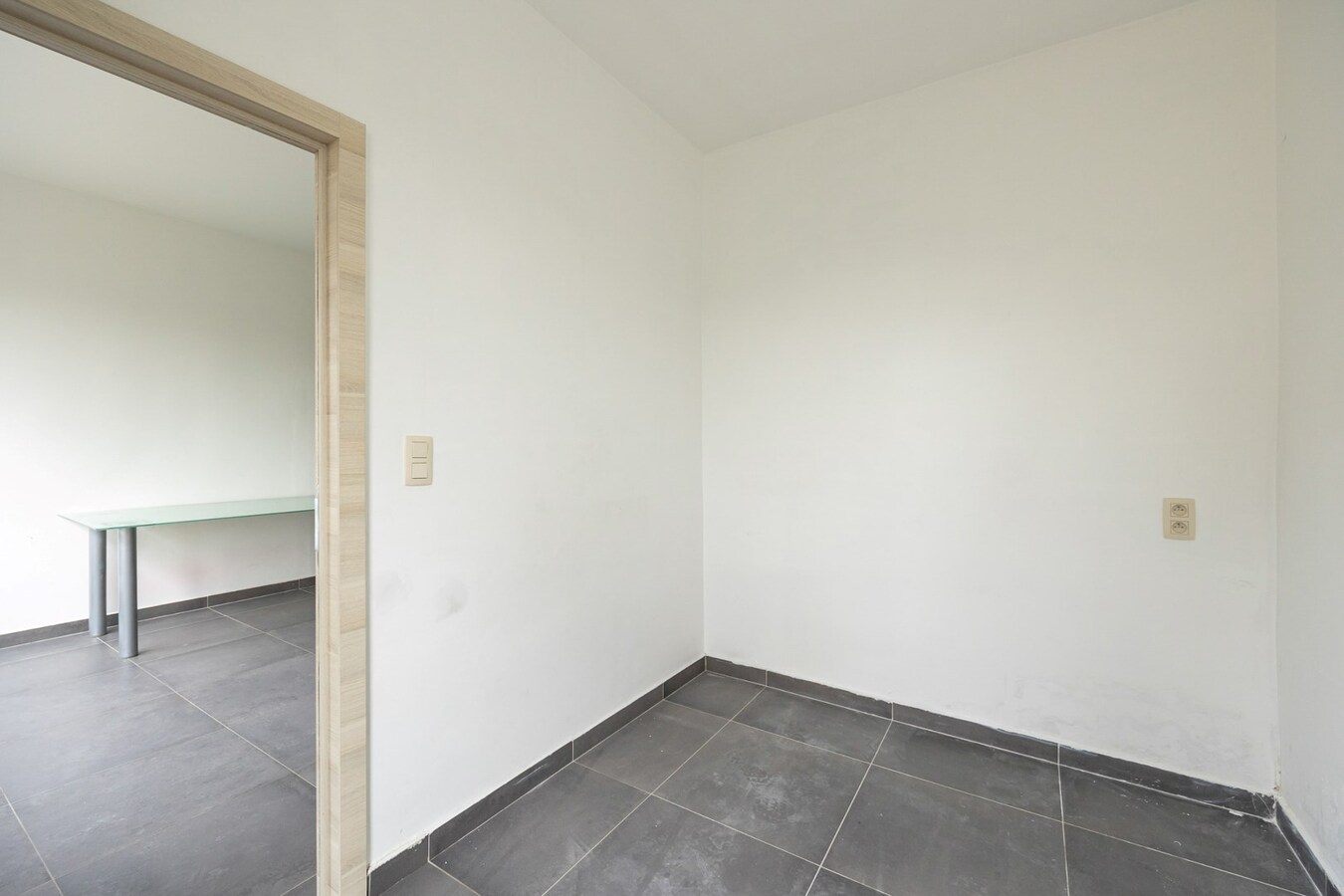 Instapklare studio nabij het Koning Albertpark te Antwerpen centrum! 