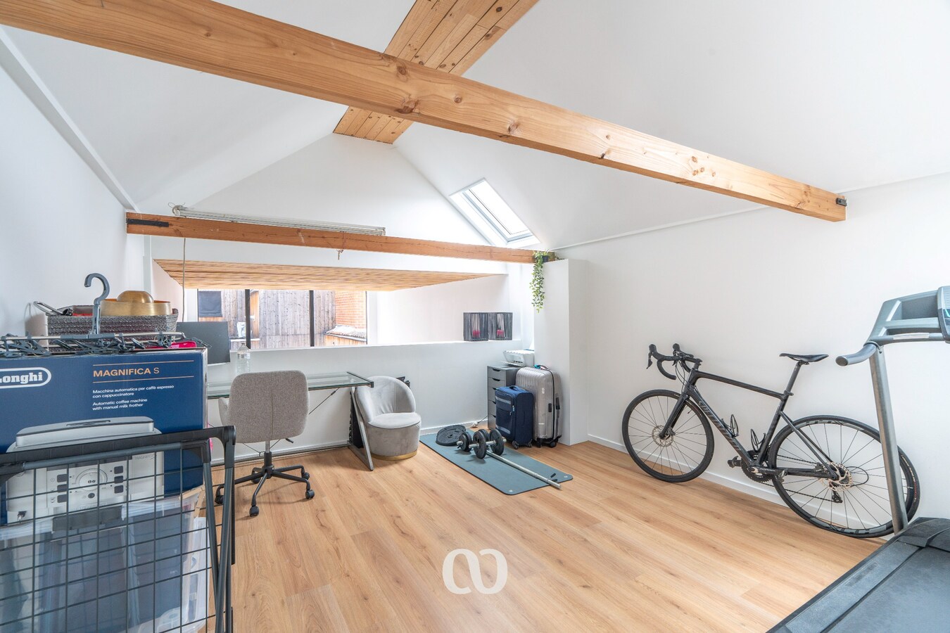 Charmante woning met speelse indeling en industriële touch 