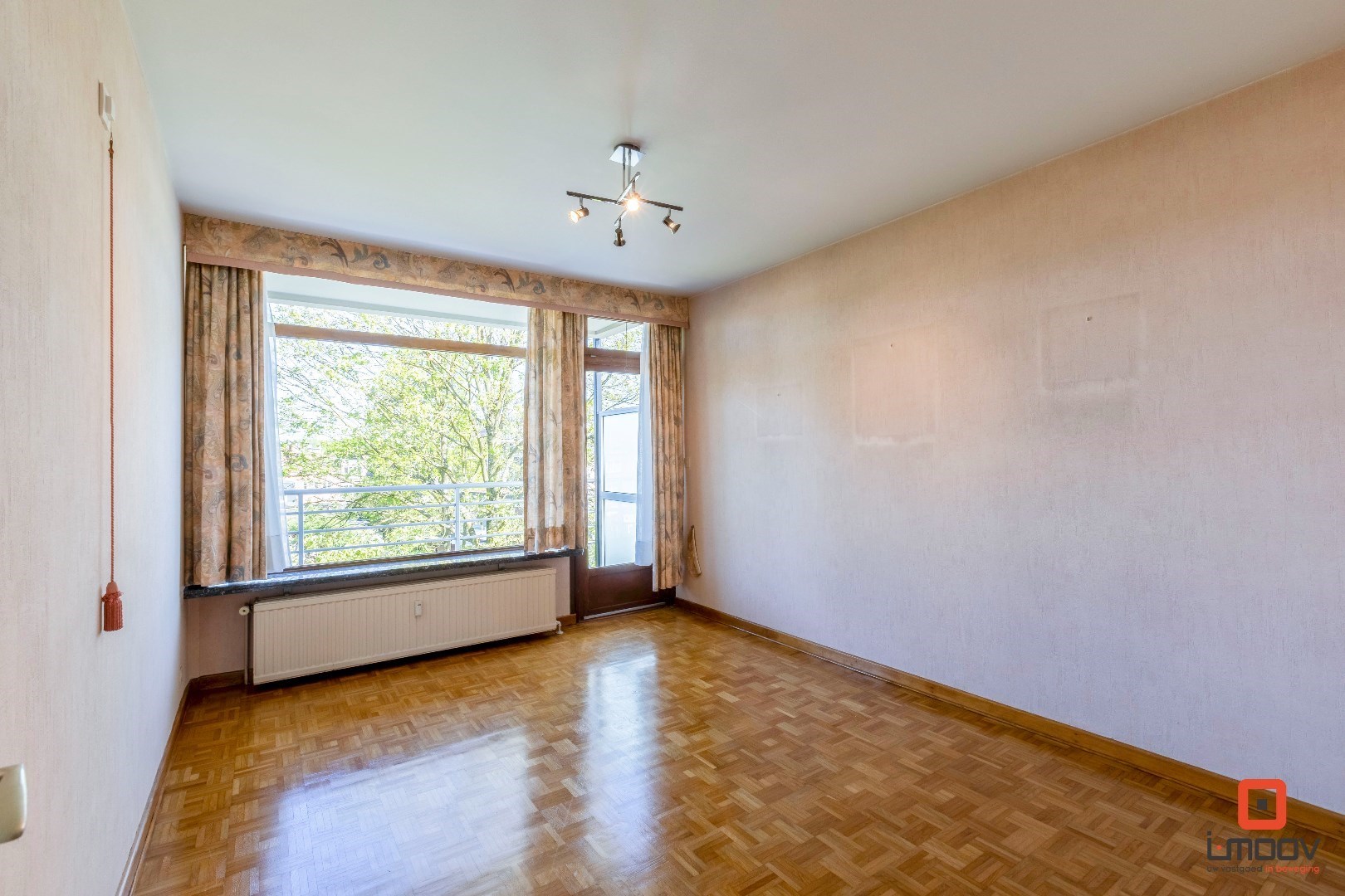 Te koop in Sint-Amandsberg