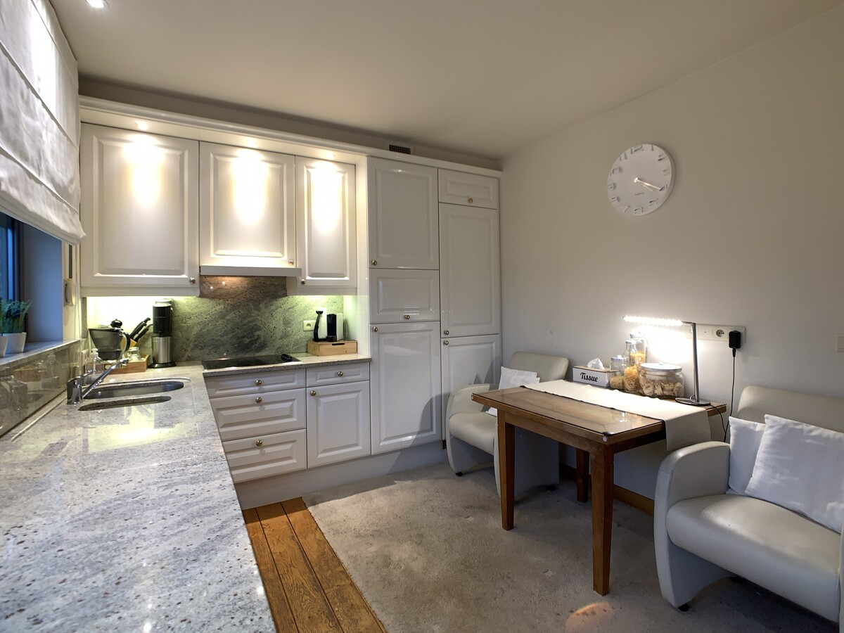 Prachtig appartement met groot terras 