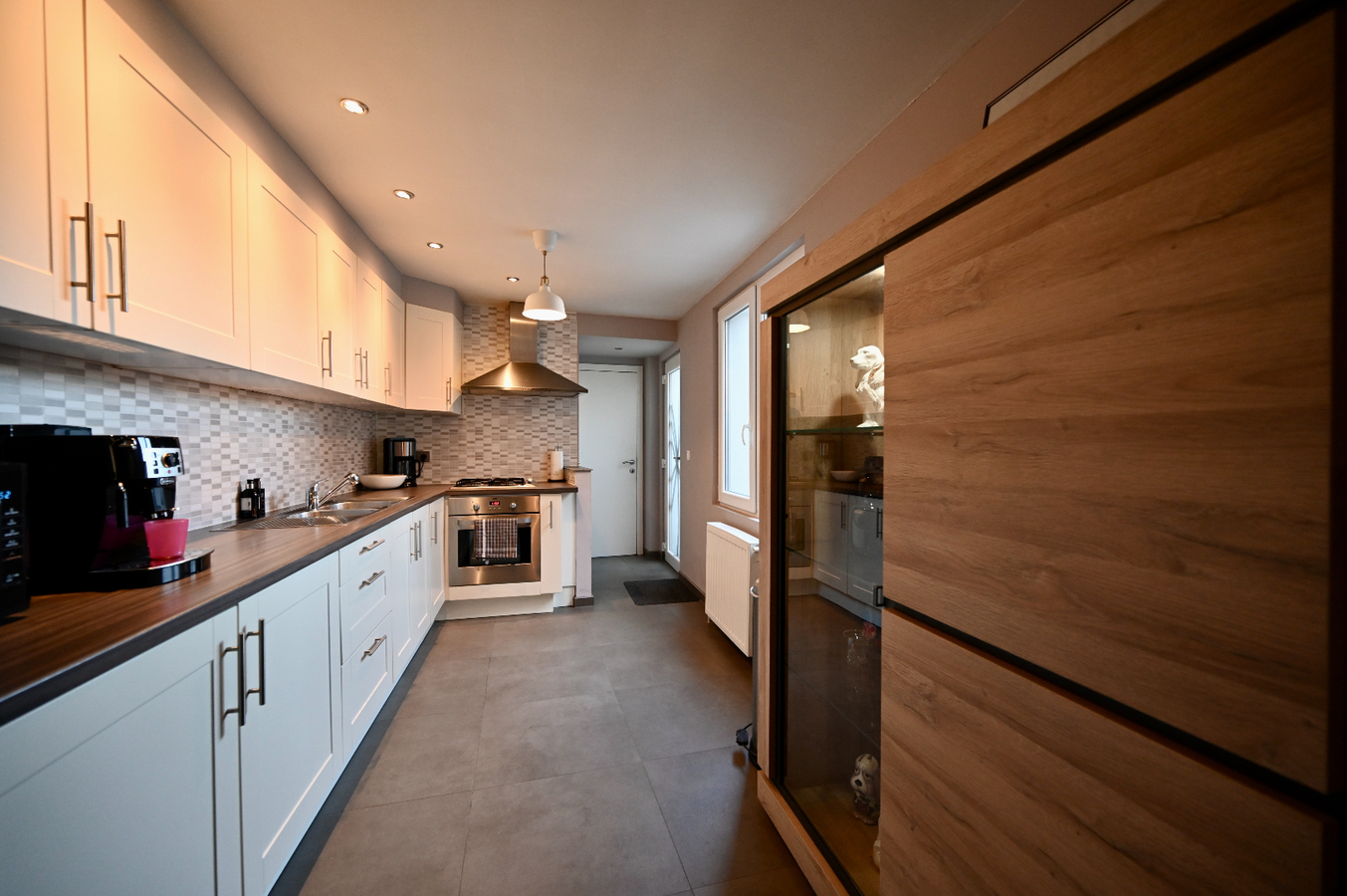 INSTAPKLARE KNAP GERENOVEERDE STADSWONING MET TERRAS 