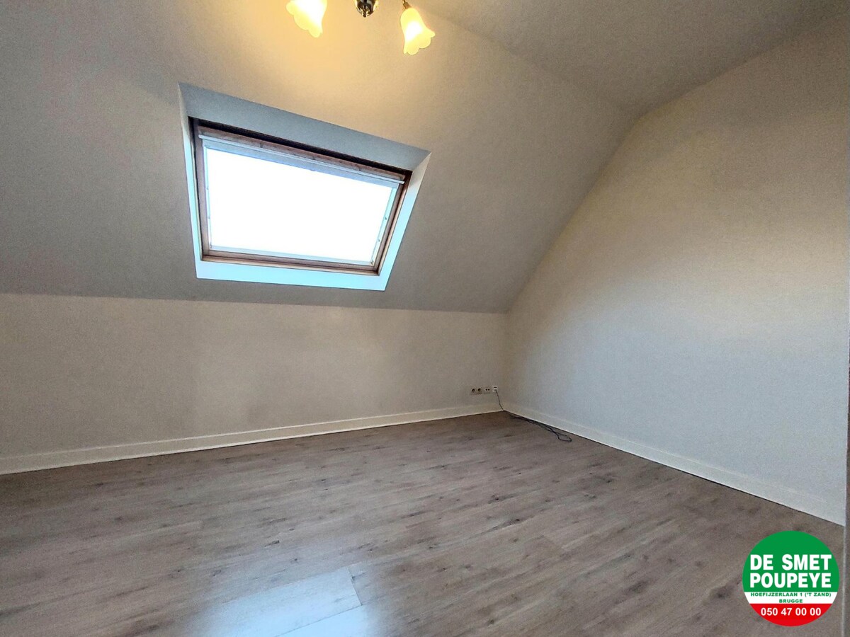 Rustig gelegen halfopen woning 