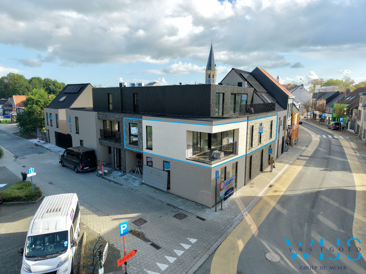 Ruim hoekappartement met 3 slaapkamers en terras 
