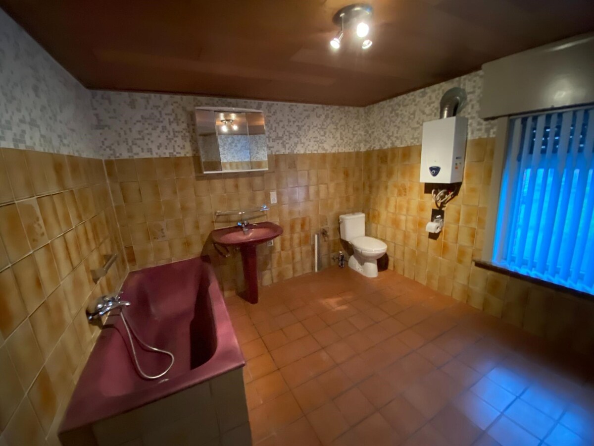 Ruime woning met 4 slaapkamer op de Vijfwegen 