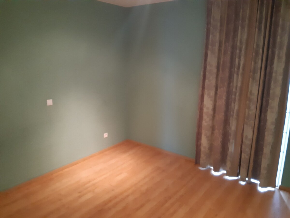 Ruim appartement met 2 terrassen. 