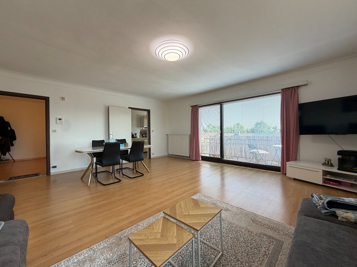 Lichtrijk instapklaar appartement EPC B  te Kuurne met 3 slaapkamers en autostaanplaats! 