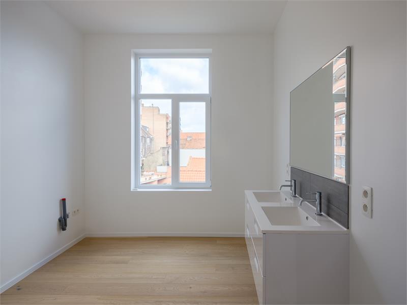 Prachtig gerenoveerd herenhuis met tuin 