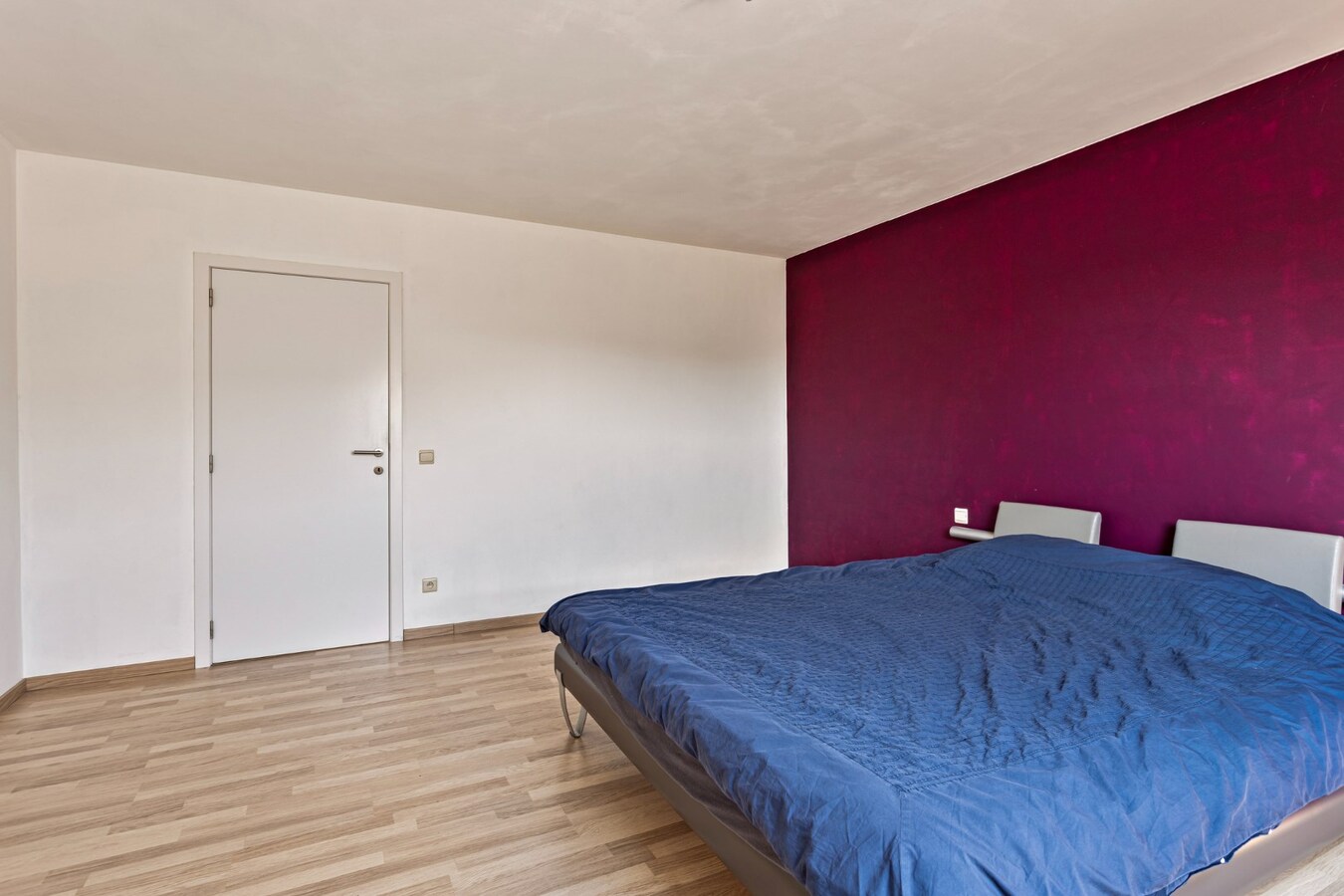 Ruim Triplex Appartement in Bierbeek (Korbeek-Lo) 