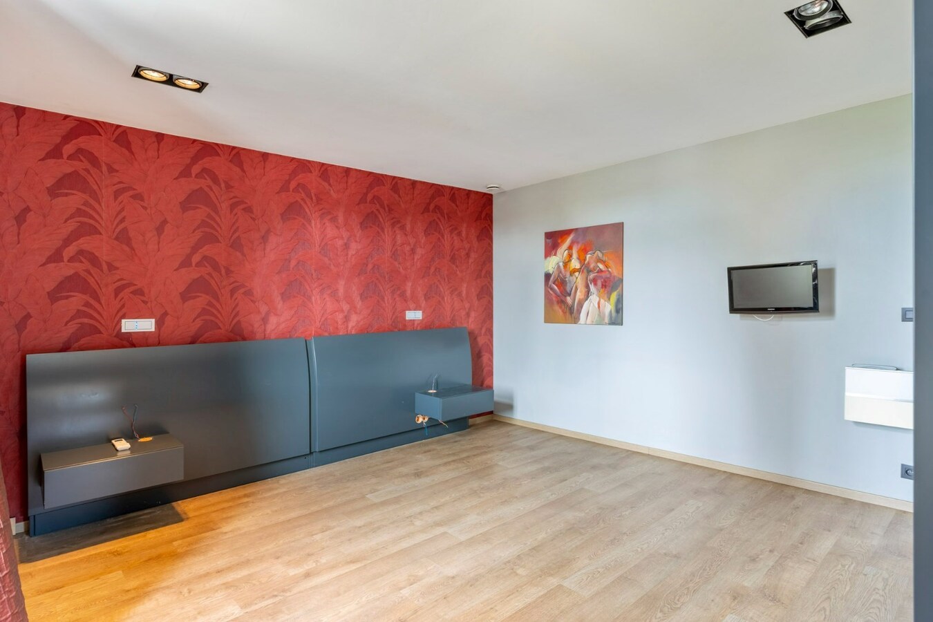 Luxe herenhuis met praktijkruimte in Niel-bij-As 