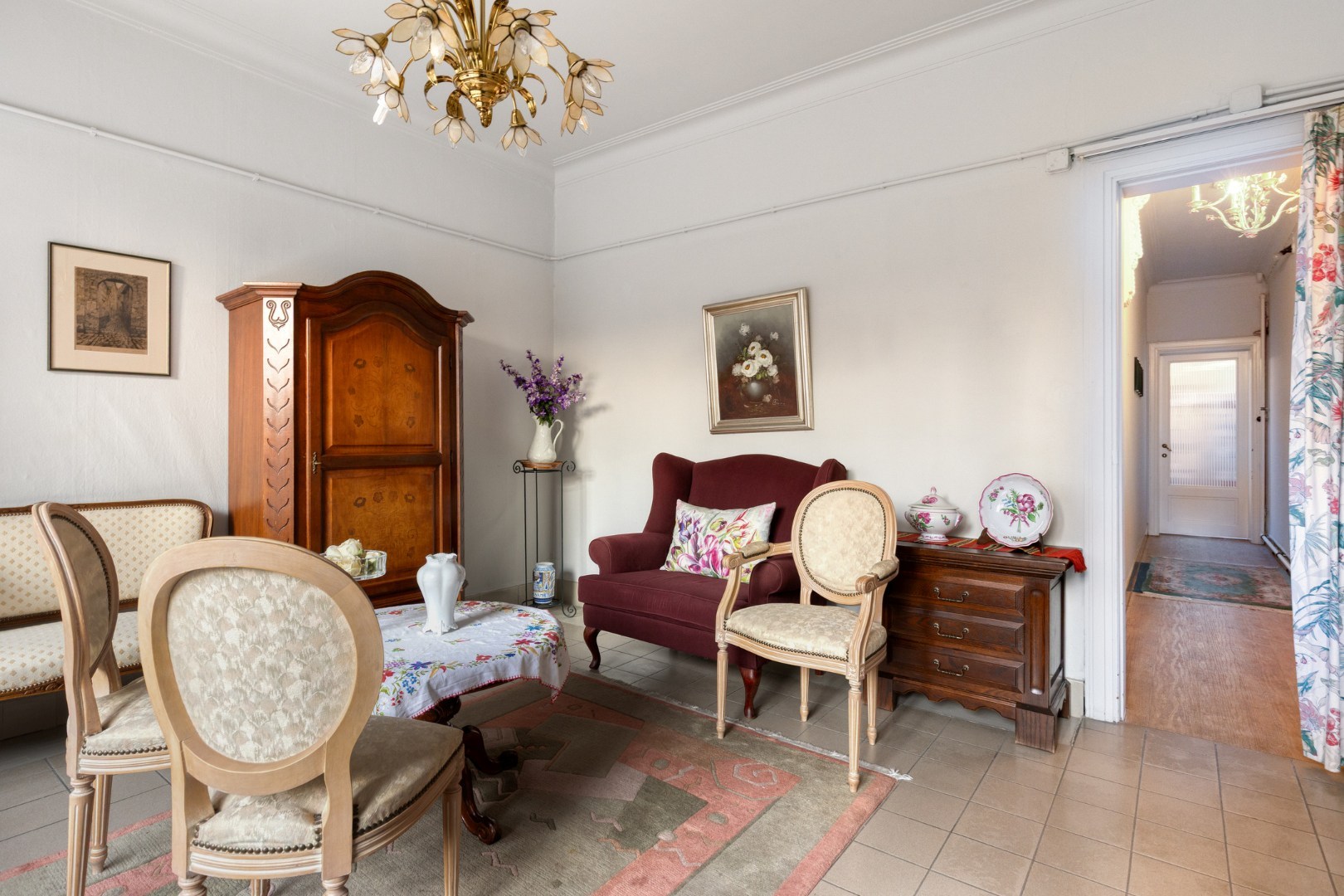 Handelswoning met 4 slpk. op een toplocatie in het hart van Herentals 