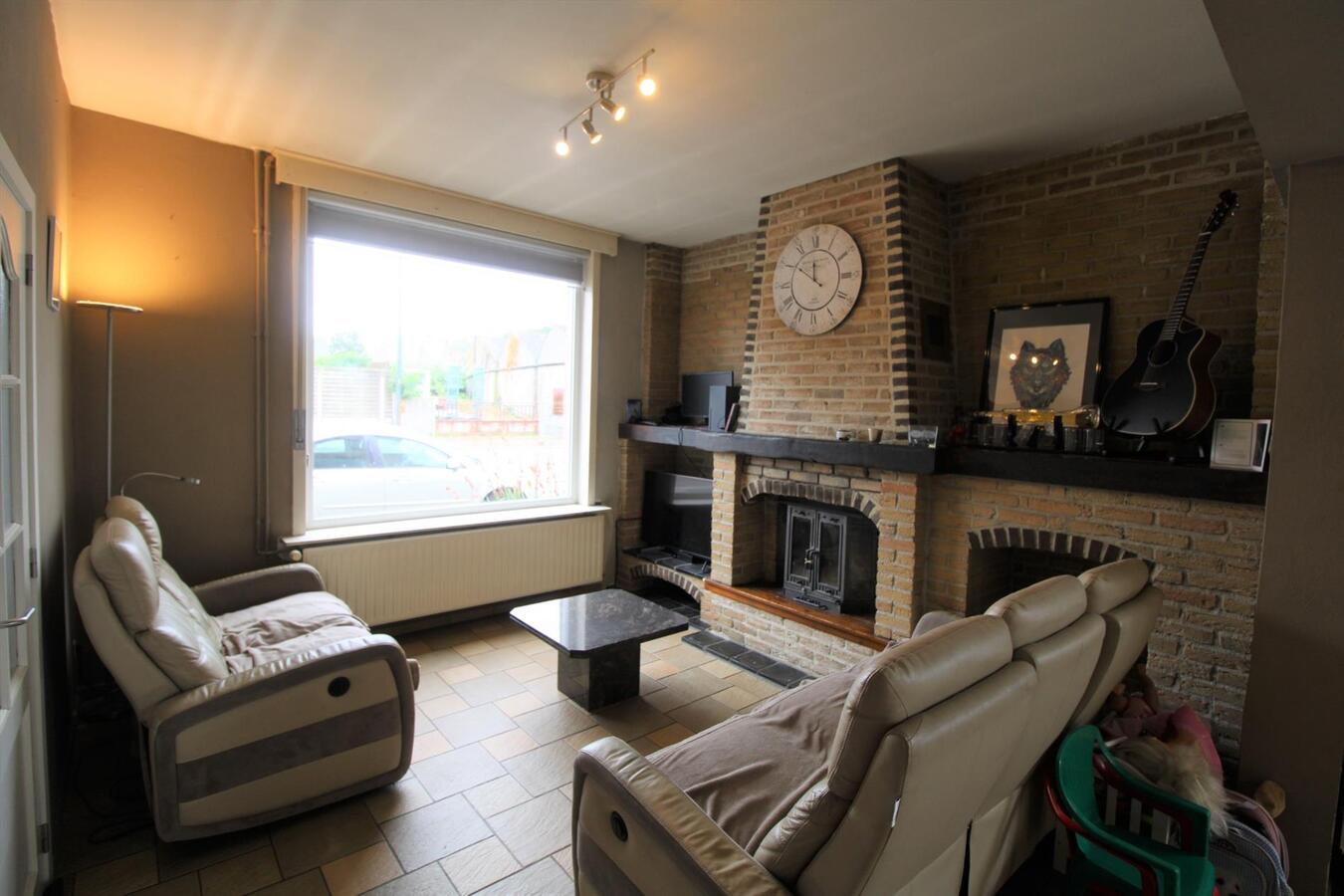 Alleenstaande woning met 3 slaapkamers te Woumen 