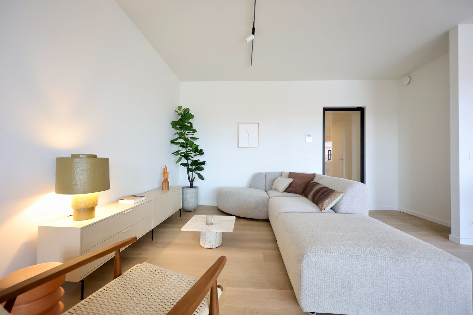 Appartement de 2 pièces bien situé à la Résidence Hoost. 