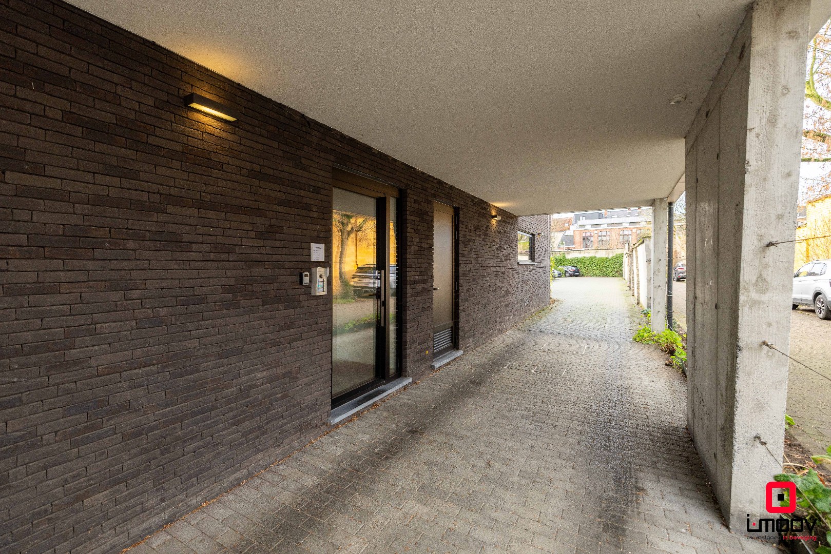 Modern éénslaapkamerappartement met ruim terras op topligging in Gent 