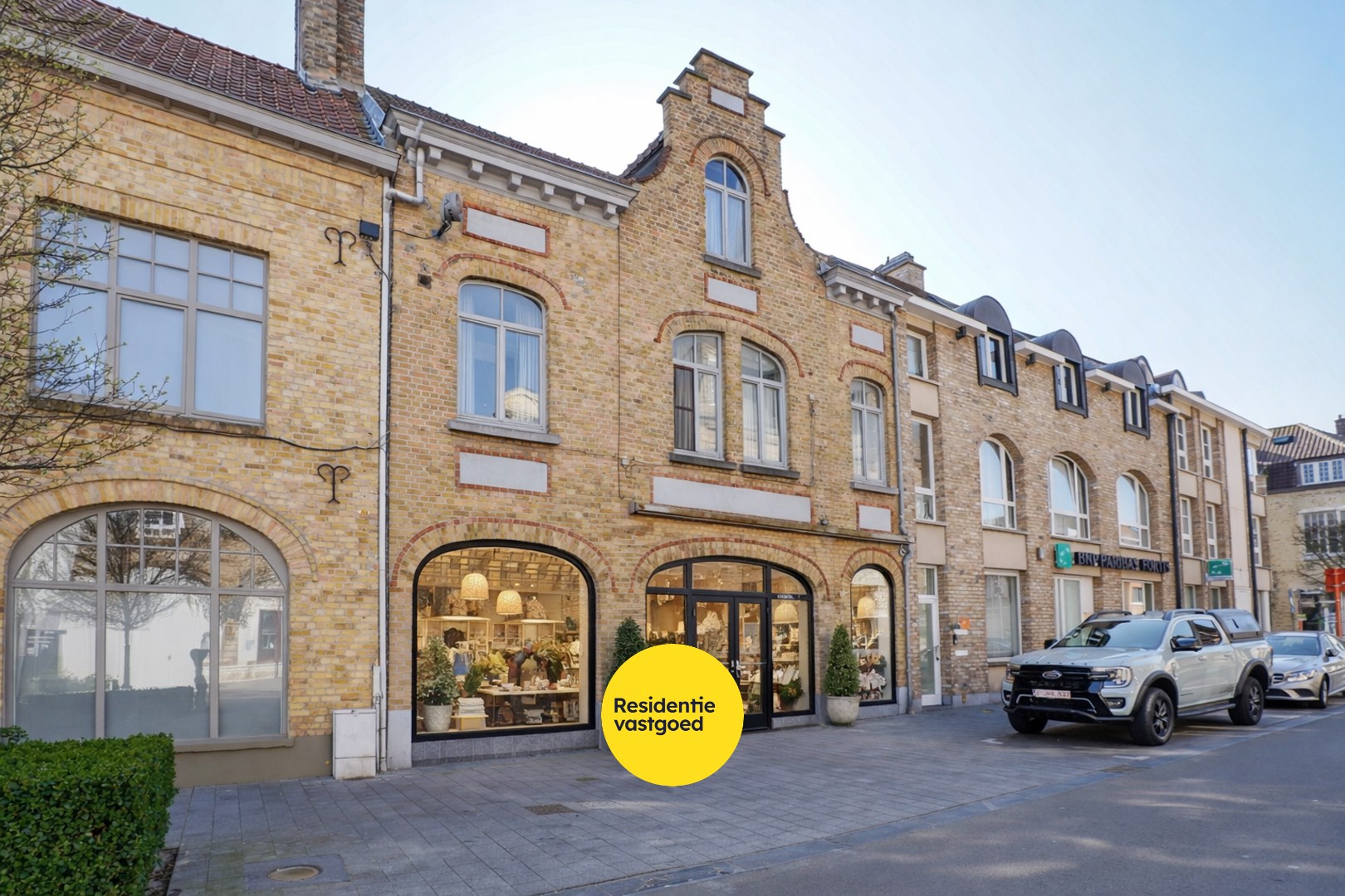 Karaktervolle stadswoning met uitzonderlijke ruimte en tal van mogelijkheden op 210 m² 