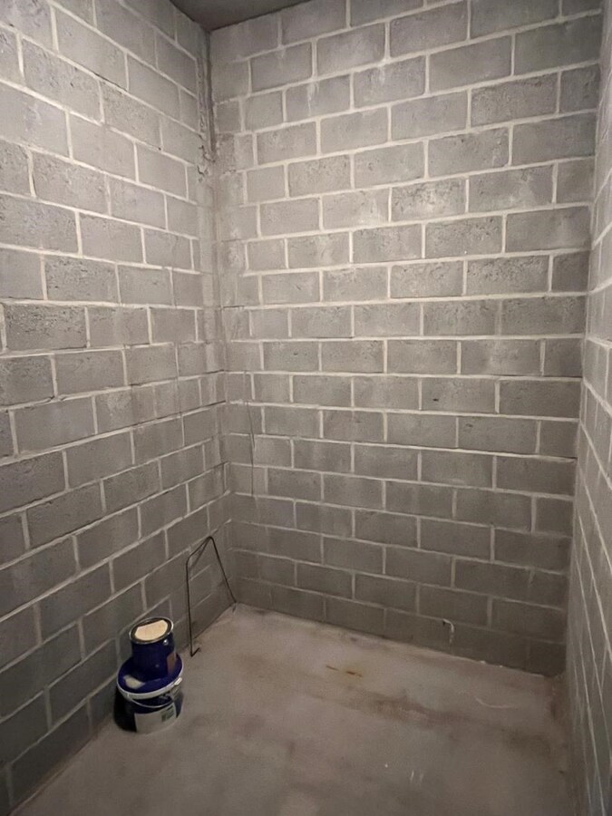 Hoogwaardig, eigentijds appartement met ondergrondse staanplaats 