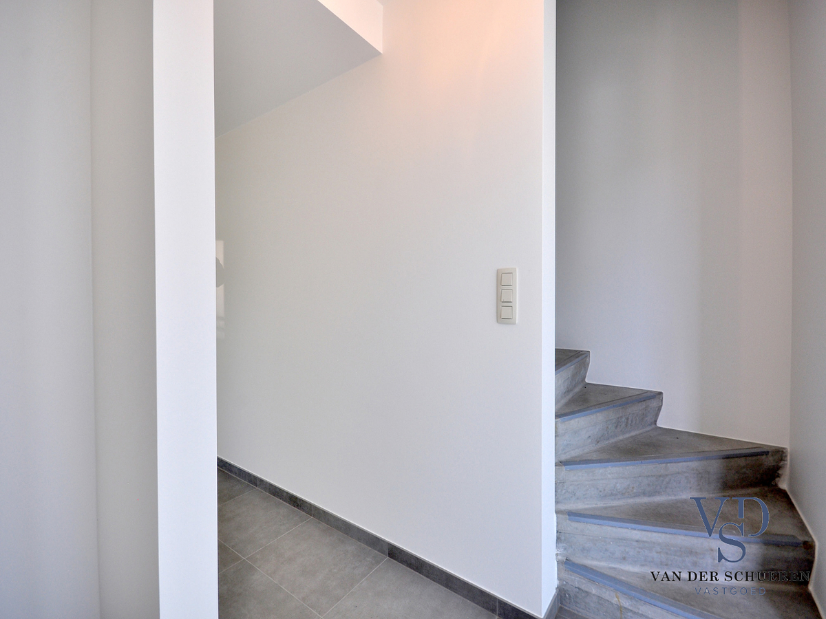 Hoogwaardige, energiezuinige woning (NIEUWBOUW) ! 