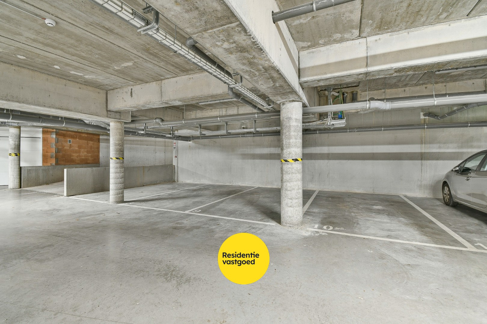 Ondergrondse parkeerplaatsen te koop in het centrum van Gistel 
