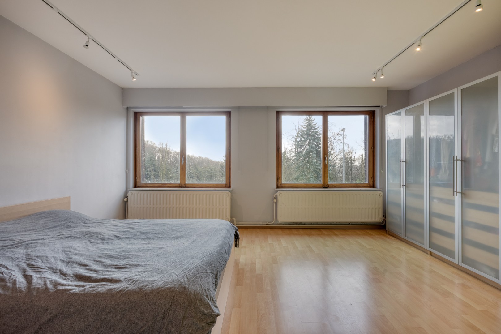 Ruime gerenoveerde villa met 5 slaapkamers en 2 badkamers, tuin en garage in Kessel-Lo, EPC-waarde 285 kWh/m² 