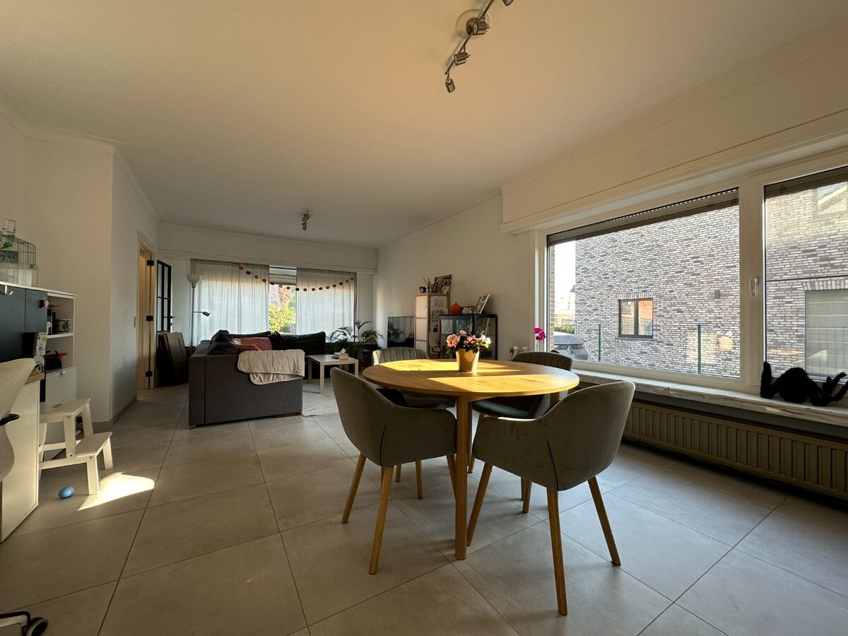 Gerenoveerde laagbouwwoning met 3 slaapkamers op toplocatie 