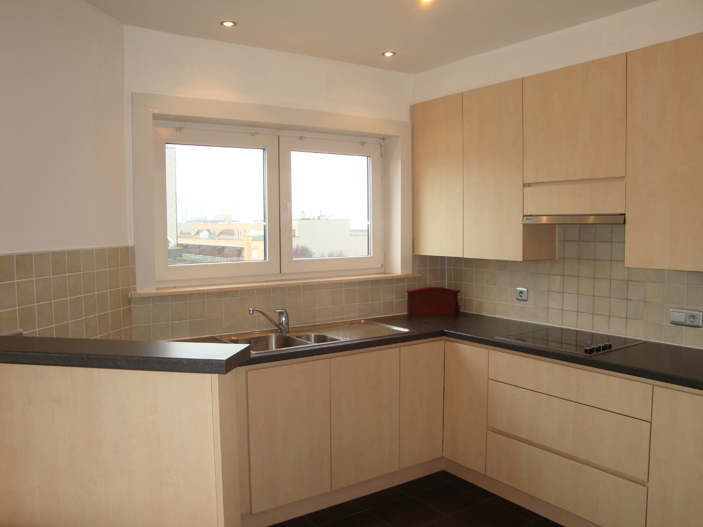 2 slaapkamer appartement met zicht op jachthaven. 