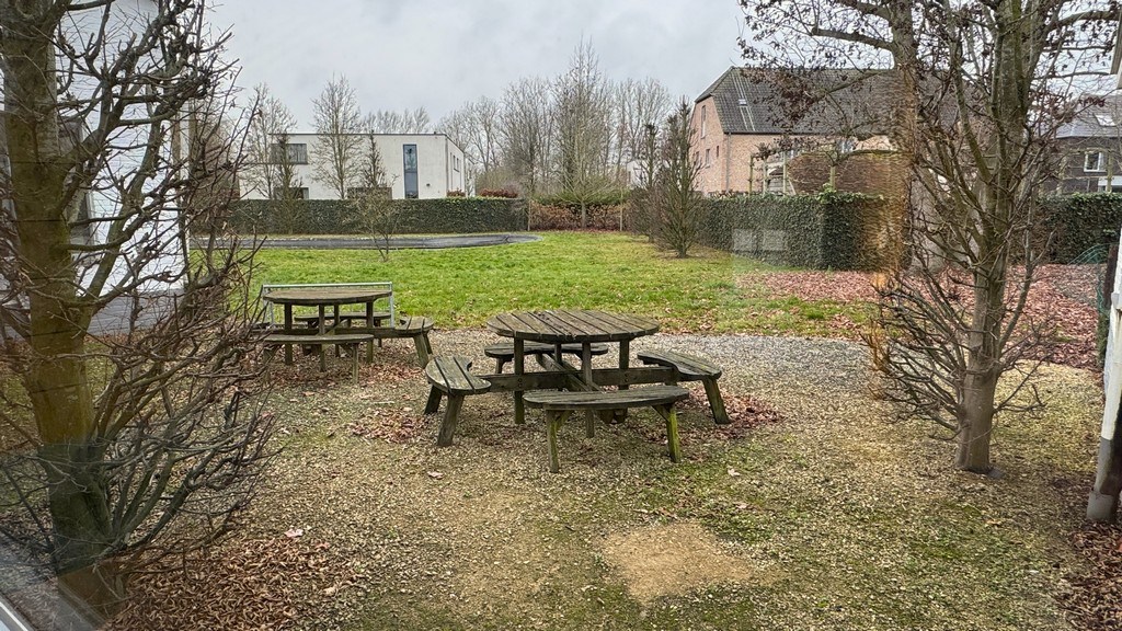 Multifunctionele ruimtes te huur vlakbij R4 en E40 in Drongen