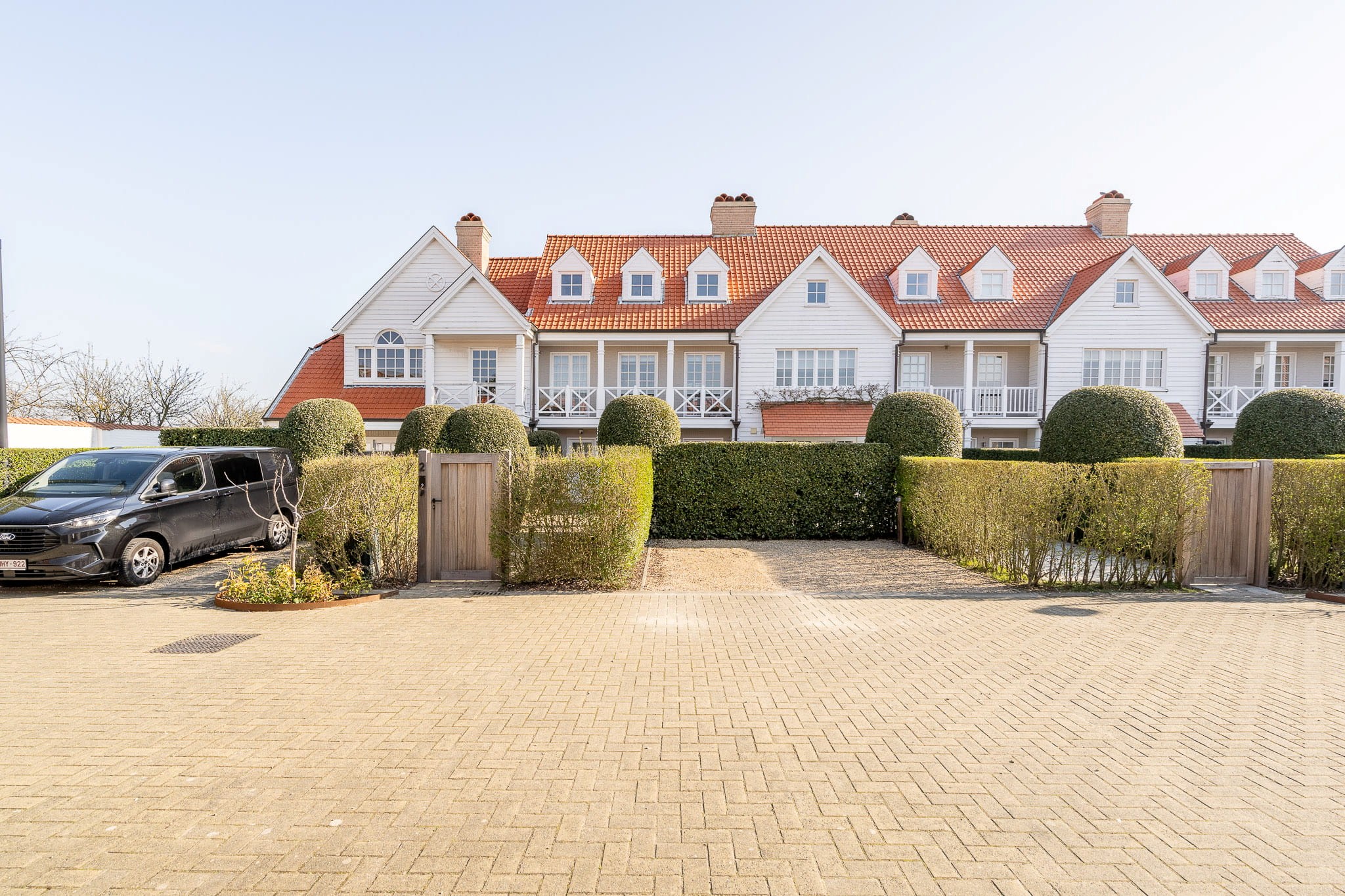 Maison récemment rénovée à vendre avec une vue magnifique sur les polders. 