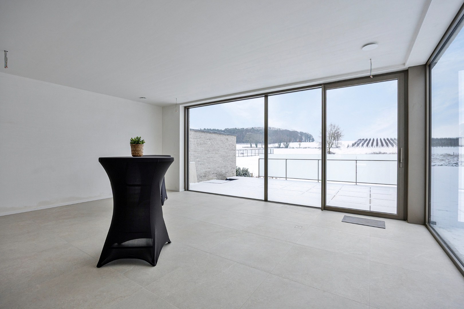 Fantastisch afgewerkte nieuwbouwwoning met 3 slaapkamers, tuin en terras in Assent (Bekkevoort)! – bewoonbare opp. 177m² 