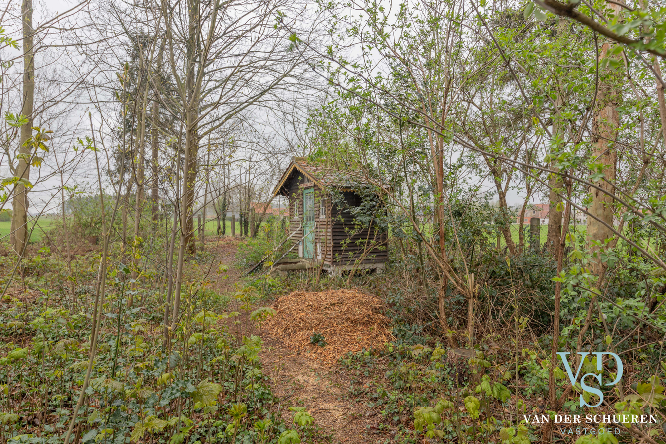 Exceptioneel gelegen eigendom in Makkegem. 