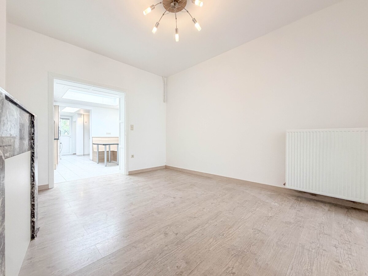TOPPER te Kortrijk  met 4 slaapkamers en uitweg achteraan EPC B! 