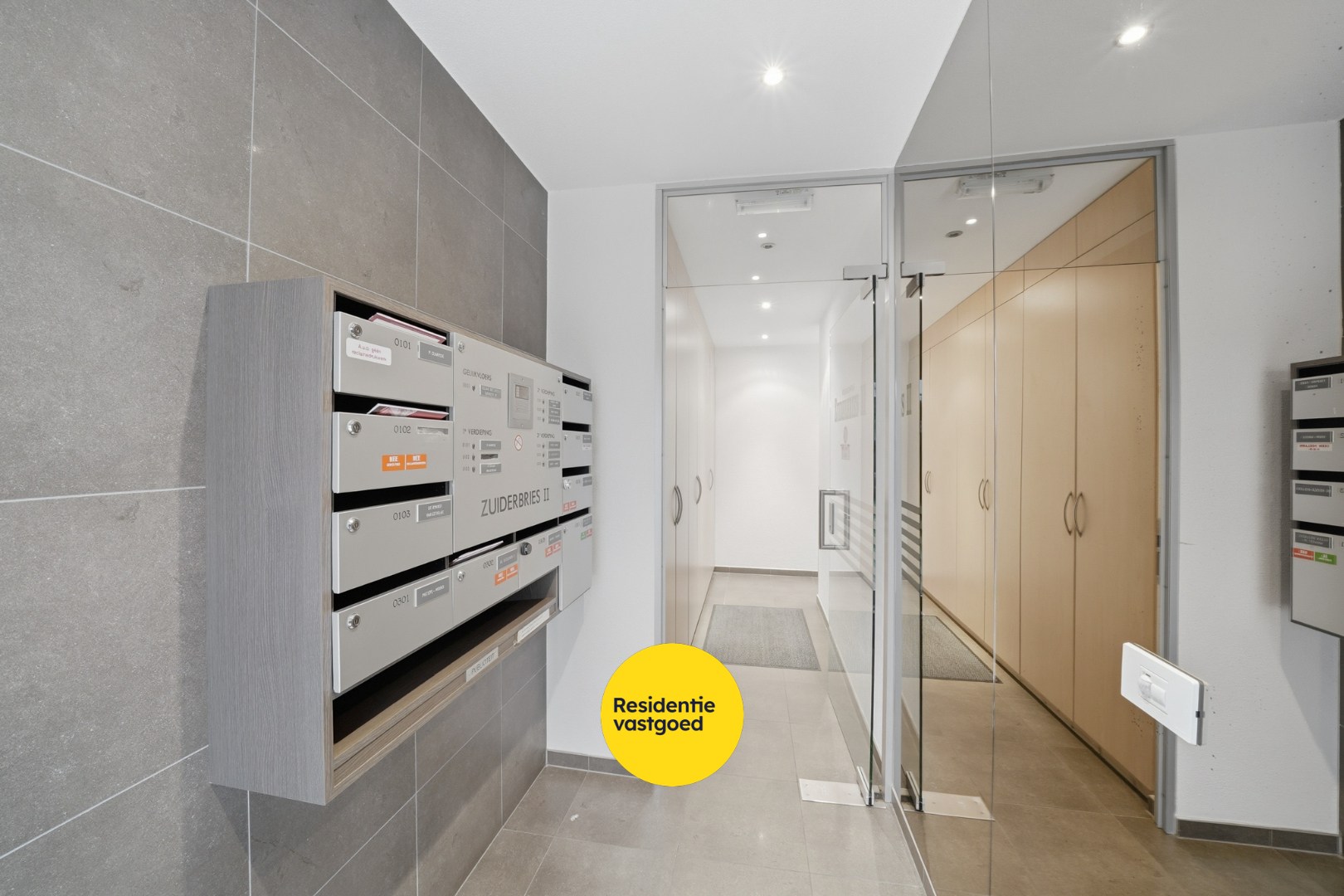 Instapklaar duplexappartement met 2 slaapkamers in Bredene Duinen 