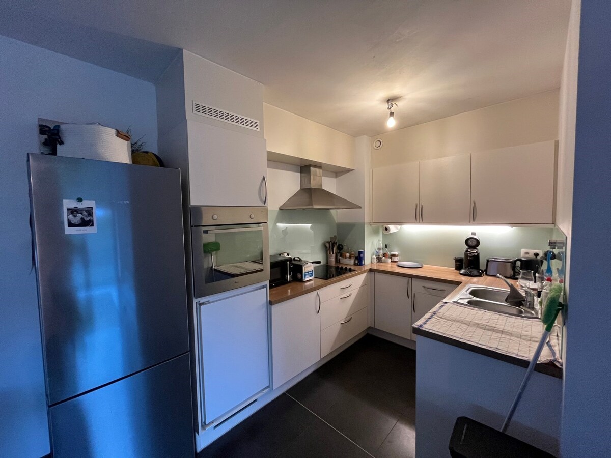 Gelijkvloers 1-slpk-appartement met terras 