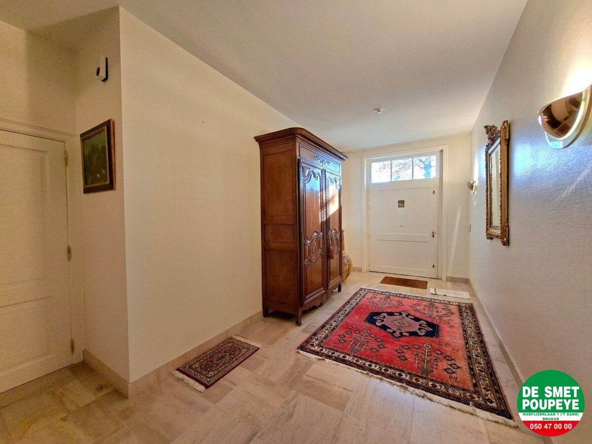 Residentieel gelegen villa 