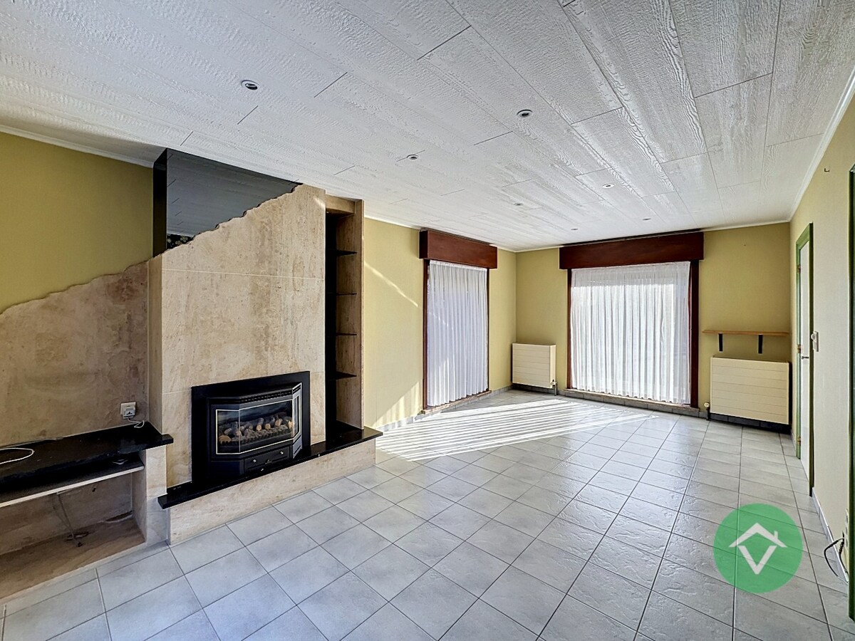 Ruime open bebouwing te huur in Eernegem 