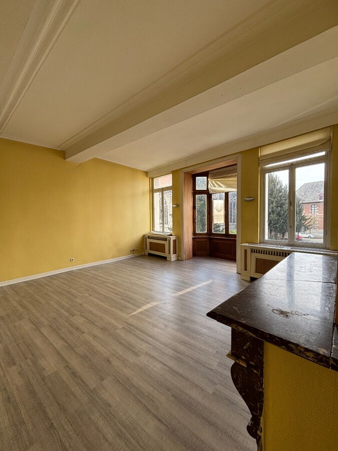 Importante visibilité pour cet immeuble de caractère 