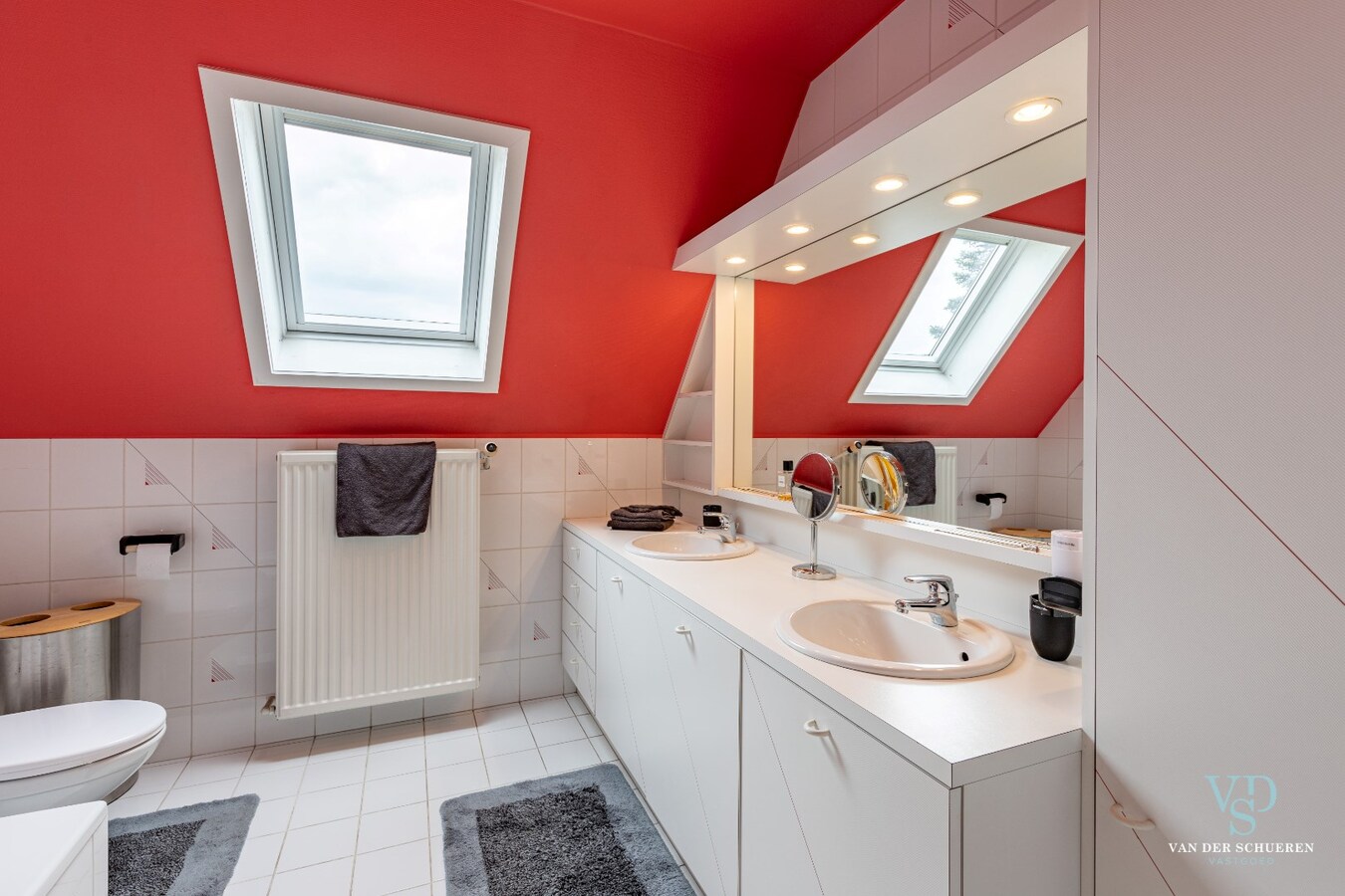 Degelijke, eigentijdse villa 