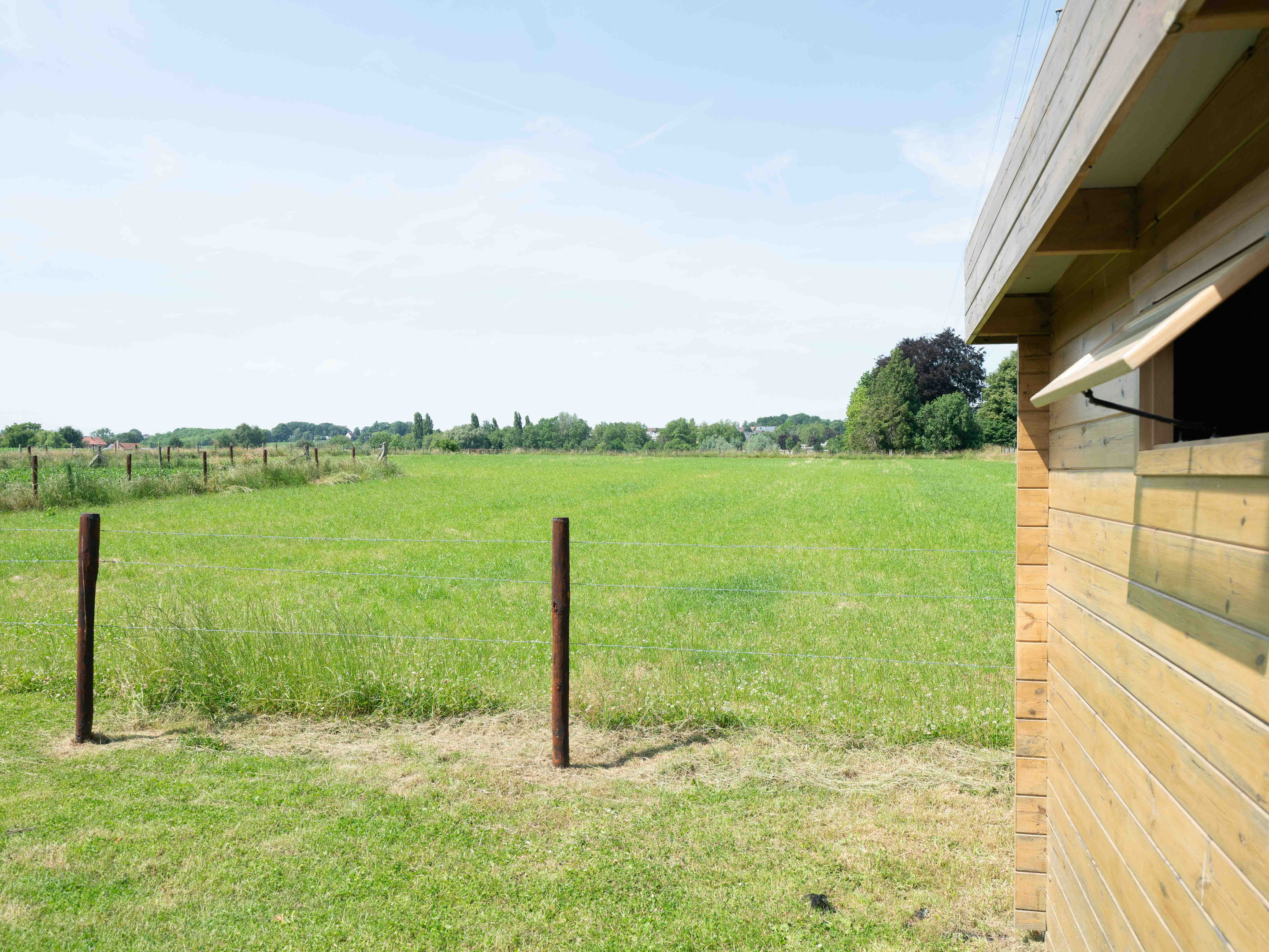 Zéér ruime en recente woning met 3 kamers en 2 badkamers 