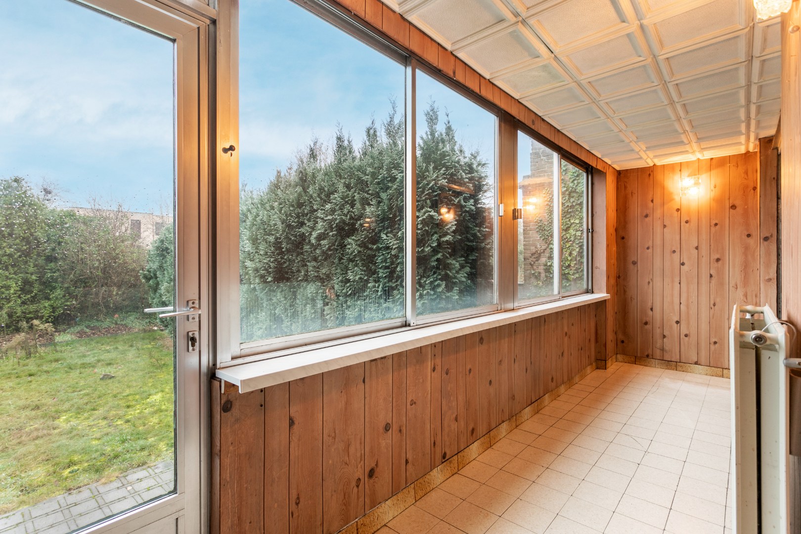 Woning met 3 slpk, garage en tuin 