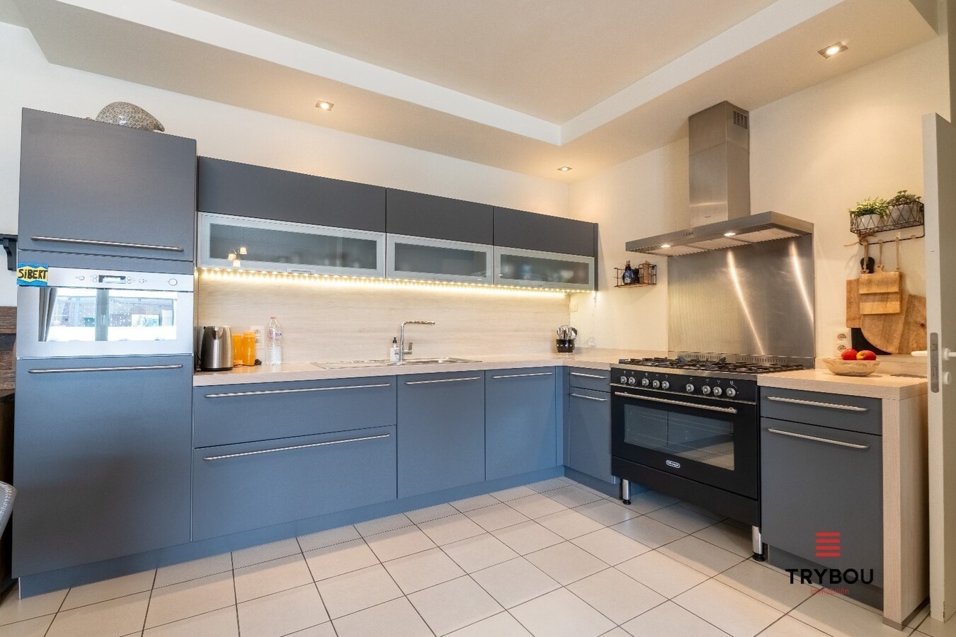 Ruim, instapklaar appartement met garage te koop in Langemark-Poelkapelle 