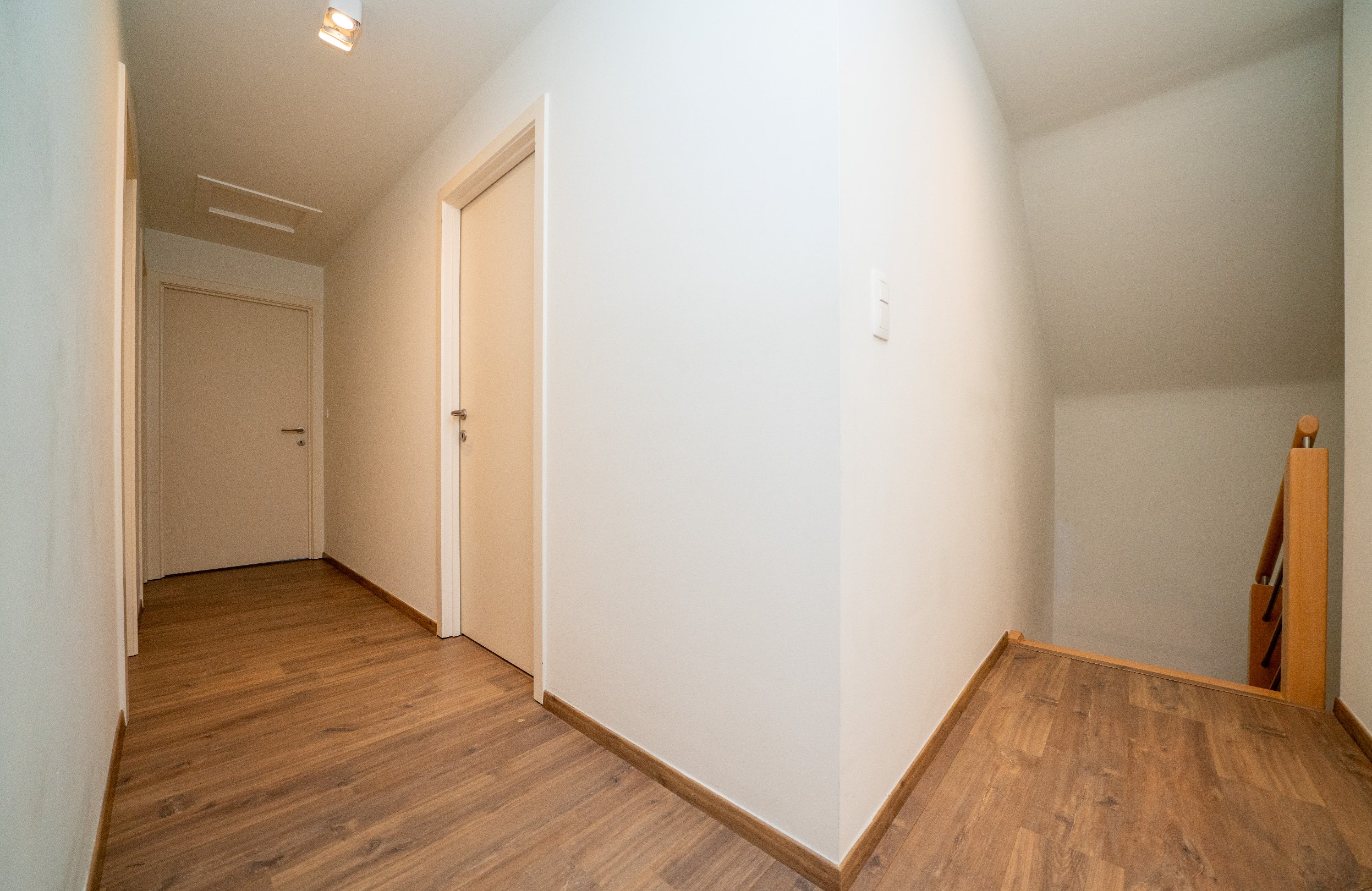 Recente villa met 4 kamers op een toplocatie 