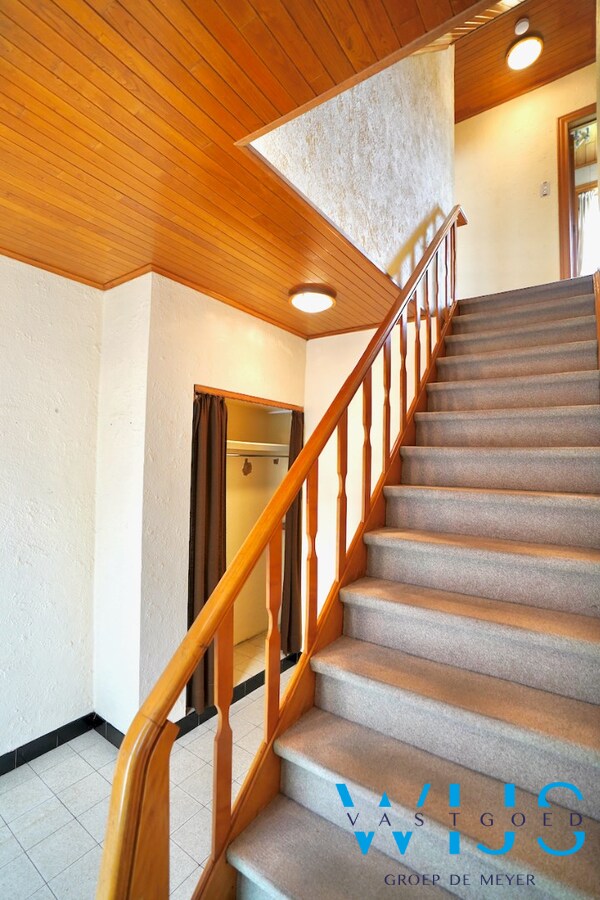 Ideale gezinswoning met 4 slaapkamers te Zelzate ! 